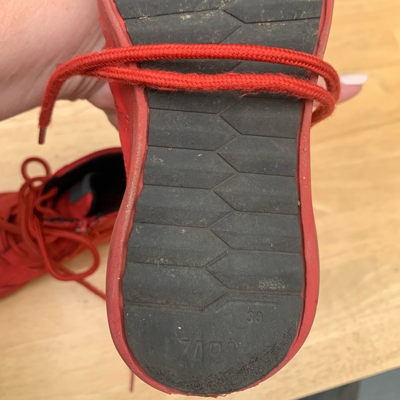 Zara small boy red shoes hi top size 30 - Picture 12 of 13